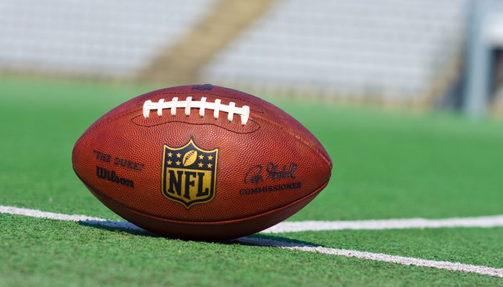 Chiefs, Texans, Bills, and Steelers Secure Playoff Berths